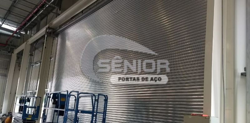 Portas Meia Cana Lisa - Sênior Portas de Aço